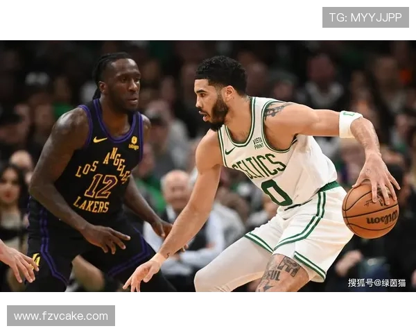 凯尔特人强强对决雄鹿巅峰较量谁能掌控东部赛场局势